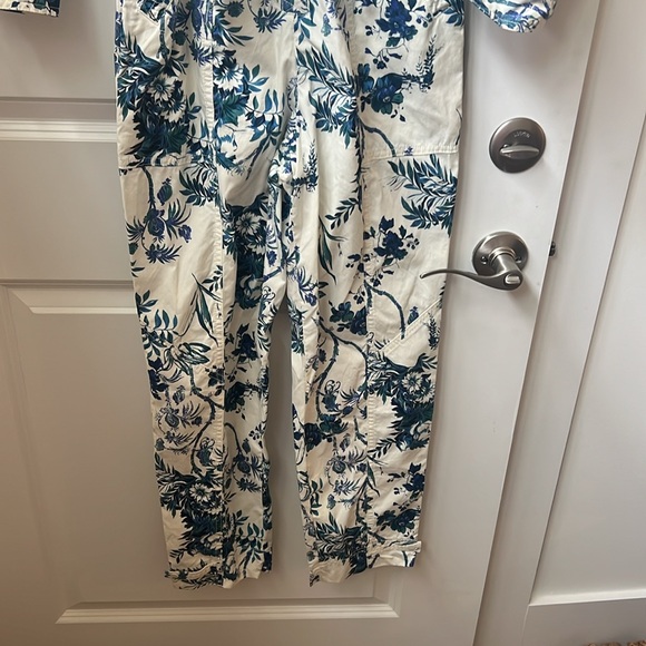 Anthropologie flowered cream/blue jumpsuit, size 0 - Picture 4 of 6